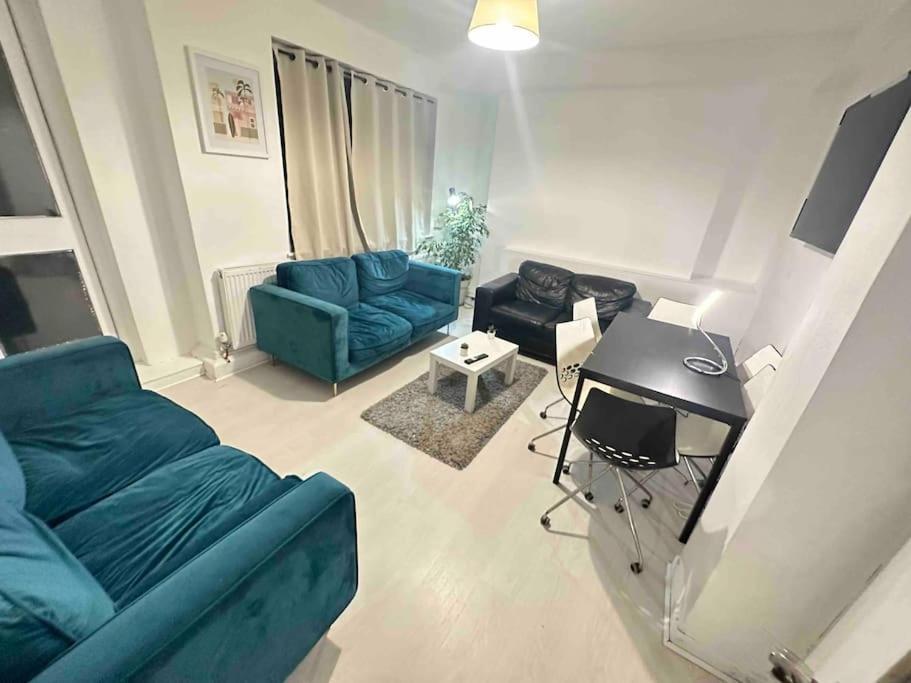 3 Bedroom Flat Kings Cross Londres Extérieur photo