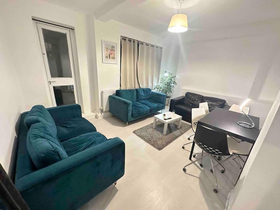 3 Bedroom Flat Kings Cross Londres Extérieur photo